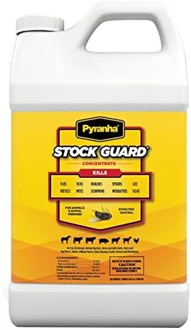 Pyranha Concentrado de sistema de nebulización de permetrina 1-10 PX 1/2 galón (caja de 6 jarros)