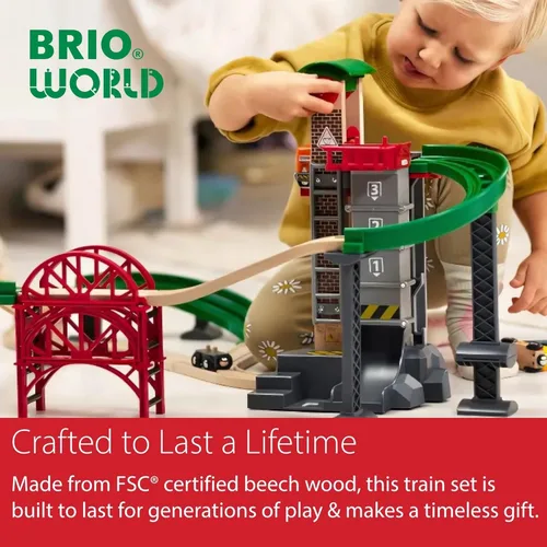 Vista 9 de BRIO World Lift & Load Warehouse Set - Juego de tren de madera de 32 piezas, funciona con todos los juegos de ferrocarriles de madera, incluye