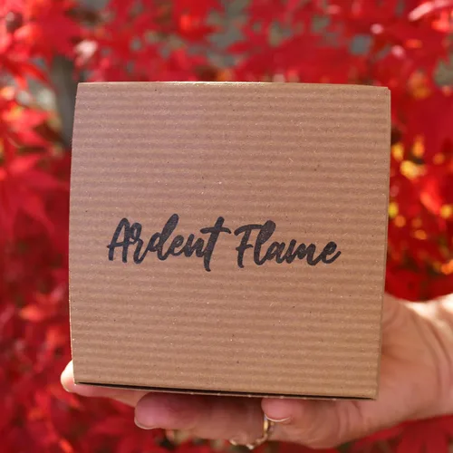 Vista 2 de Velas Canela y manzana crujiente Vela de cera de soja 100% natural para decoración del hogar Altamente perfumada Fragancia premium Hecho a