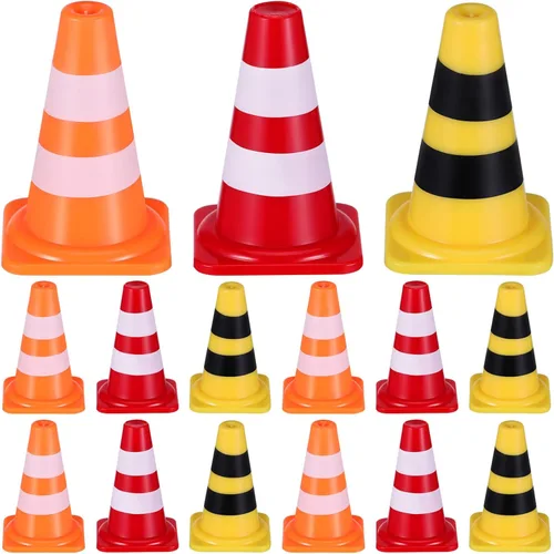 Vista 8 de NUOBESTY 30 mini conos de tráfico de plástico, pequeños conos de simulación de seguridad para entrenamiento de carreteras, conos de carretera
