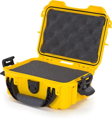 Vista 16 de NANUK 903 - Funda rígida impermeable pequeña con inserto de espuma, 9.1 x 6.8 x 3.8 pulgadas, color negro