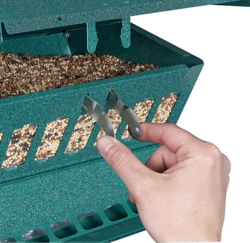 Vista 6 de Woodlink Absolute II - Comedero para pájaros resistente a ardillas, modelo 7536, 12 libras, modelo: 301045