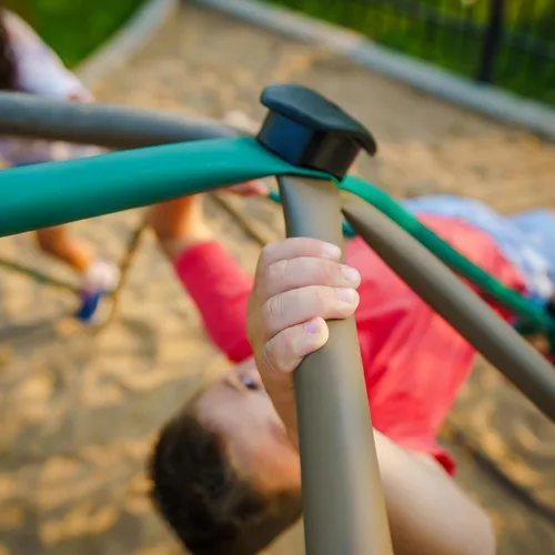 Vista 9 de Lifetime Centro de juego para escaladores de cúpula geométrica, tono tierra