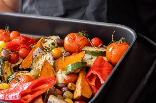 Vista 5 de MasterClass - Asador anodizado duro (aluminio, 14.6 x 10.4 in, revestimiento antiadherente de teflón)