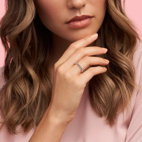 Vista 2 de PANDORA Anillo de plata de ley con banda de corazones Metal no aplica