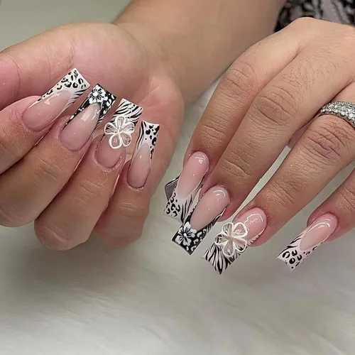 Vista 30 de MISUD Uñas a presión – Uñas cuadradas largas con pegamento rosa y negro, acrílico Y2K diseño de dijes de 24 piezas