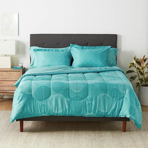 Vista 24 de Amazon Basics - Juego de edredón Twin/Twin XL con sábanas, juego de ropa de cama de 5 piezas, microfibra ligera azul Calvin a rayas, en una bolsa