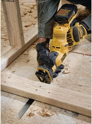 Vista 6 de Herramienta de sierra alternante Dewalt DCS387B 20V máx., compacta, inalámbrica (herramienta sola), 14 pulgadas