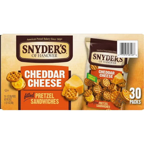 Vista 5 de Sándwiches de Pretzel de Snyder's of Hanover, Queso Cheddar, Paquetes de Aperitivos, 30
