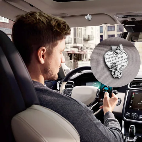 Vista 4 de Medalla para visera de automóvil en forma de corazón, accesorios de clip de visera para bendecir la conducción, oración de seguridad, regalo