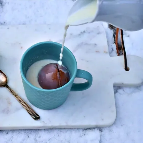 Vista 3 de Needzo Bolas de Chocolate Caliente que se Derriten, Cacao a Granel con Mini Malvaviscos en el Interior, Lindos Rellenos de Calcetín de Dulces