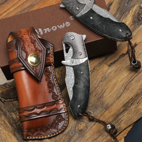 Vista 7 de Cuchillo plegable de acero de Damasco hecho a mano con estuche de cuero, hoja de núcleo de acero VG10 de 3.8 pulgadas, rodamientos de bolas de acero