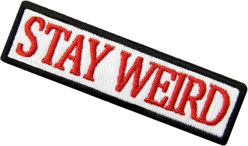Vista 4 de EmbTao Parche bordado Stay Weird con apliques de gancho y bucle
