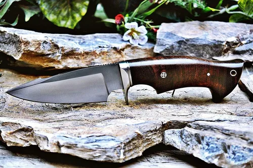 Vista 7 de Predator Hunter D2 Steel - Cuchillo de caza de hoja fija hecho a mano de 10 pulgadas - Mango de madera de nogal y funda de cinturón de cuero