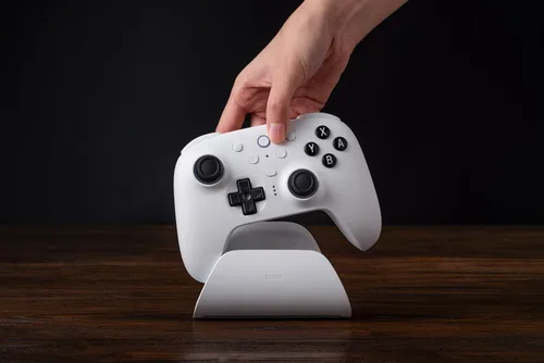 Vista 6 de 8BitDo Ultimate 2 Bluetooth Controller for Switch/Switch 2 & Windows PC, Switch Pro Controller with TMR Joysticks, Switchable Hall Effect/Tactile