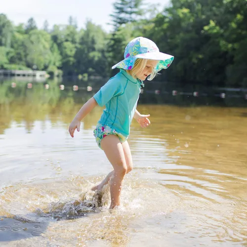 Vista 3 de i play. by green sprouts - Pañal absorbente reutilizable para bebé, forro polar verde con licencia oficial de star wars silent one crew.