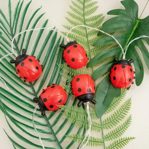 Vista 4 de Uonlytech Ladybugs - Guirnalda de luces de hadas, impermeables, 20 LED, para interiores, exteriores, jardín, dormitorio, fiesta de cumpleaños
