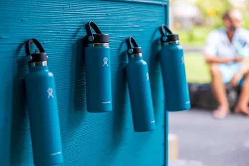 Vista 6 de Hydro Flask - Botella de agua reutilizable de acero inoxidable, aislada al vacío, apta para lavavajillas, sin BPA, no tóxica