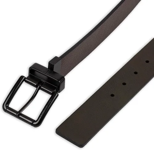 Vista 5 de Calvin Klein Cinturón de cuero suave reversible para hombre