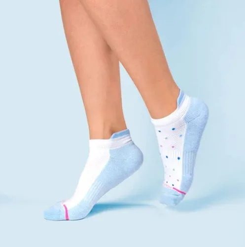 Vista 2 de Dr. Motion 2610 pares de calcetines de compresión de corte bajo para mujer con soporte de arco