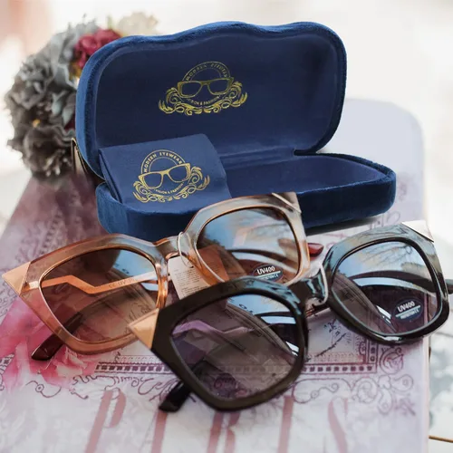 Vista 6 de Estuche rígido para gafas Funda protectora de terciopelo para gafas Estuche para gafas de sol con paño de limpieza