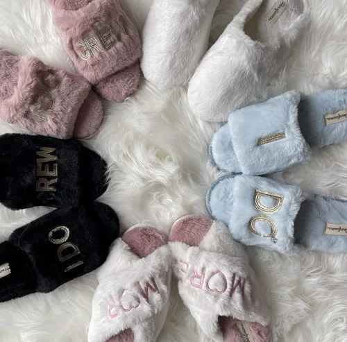 Vista 6 de Dearfoams Womens BrideBridesmaid I Do I Do Crew Giftable Wedding Slide Slipper