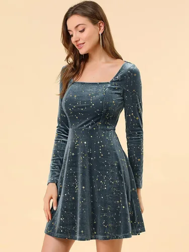 Vista 4 de Allegra K Vestidos de terciopelo de manga larga para mujer, cuello cuadrado de estrella, acampanado, mini vestido para fiesta, cóctel, Navidad Gris