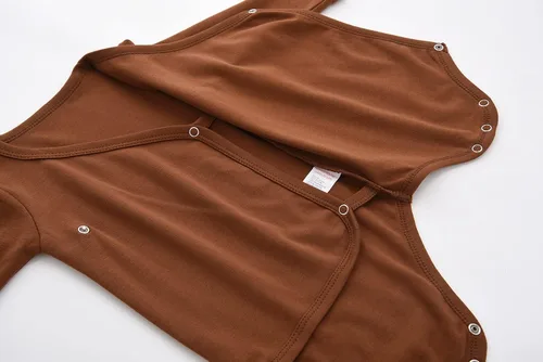 Vista 5 de Baby Boy Girl Side Snap Bodysuits - 100% Cotton Plain Long Sleeve Baby Kimono Onesies for Newborn-12 Months, 3 Pack