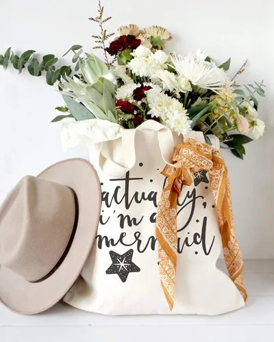 Vista 2 de The Cotton & Canvas Co. Playa, comestibles, mercado de agricultores, compras y viajes, bolsa de hombro reutilizable