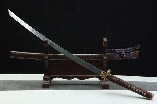 Vista 2 de Espada samurái japonesa Katana hecha a mano con acero templado de arcilla de alto carbono 1095 y Kylin Tsuba y madera hecha a mano Saya
