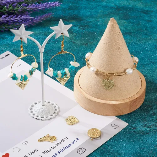 Vista 3 de Craftdady 32 dijes de aleación contra el mal de ojo, diseño geométrico dorado, rombo, triángulo, corazón, ojo a granel, para mujer, pulsera