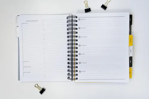 Vista 7 de Planificador de bienes raíces enero-diciembre 2025