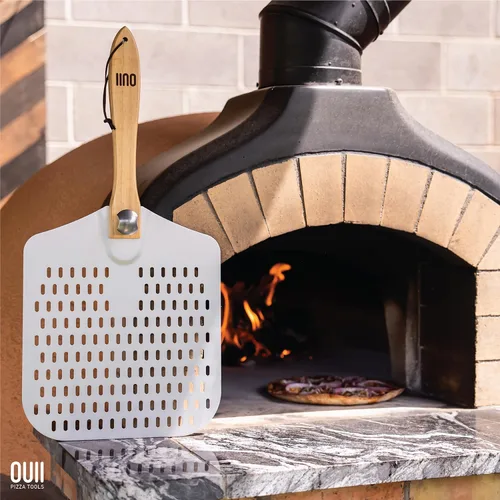Vista 7 de Pala de Pizza Perforada de 12 x 14 Pulgadas. Espátula de Paleta con Mango Plegable - Cortador de Pizza Basculante con Hoja de 14''. Accesorios