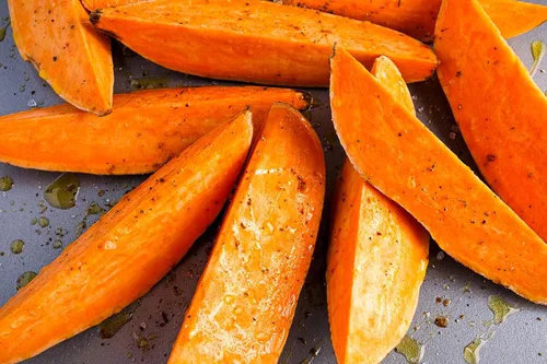 Vista 6 de Sal marina italiana de trufa negra, 2 onzas - Hepp's Salt Co