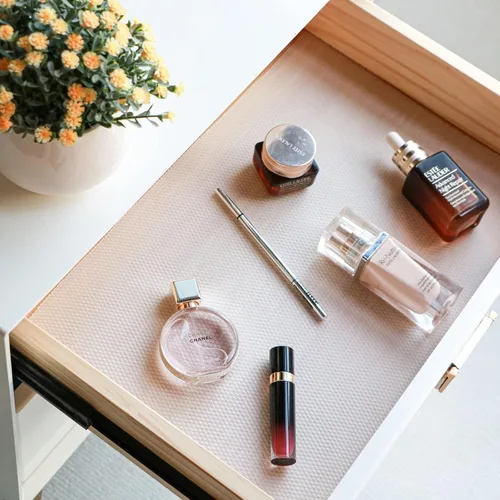 Vista 5 de Hersvin Shelf Liners - Alfombrillas gruesas de EVA para cajones de 12 pulgadas x 20 pies, almohadilla no adhesiva para armario, forro de gabinete