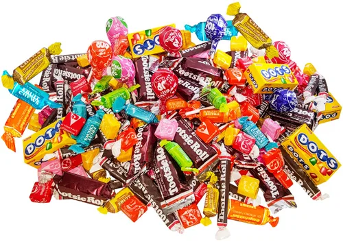 Vista 4 de Assortit Mezcla de dulces de frutas y chocolate – Tootsie Roll Fruit Chews, Chocolate Midgees, Starburst, Dots & Pops, paquete a granel de 9.5