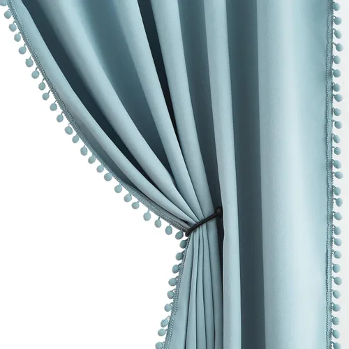 Vista 22 de Treatmentex - 2 cortinas medio opacas, con pompones, de color negro, de 45 pulgadas, con bolsillo para cortinero y cortas para ventana pequeña