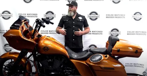 Vista 7 de Consola de tanque de perfil bajo para Harley Touring 2008+, whisky ámbar, panel de combustible de tablero liso y tapa de tanque de gasolina cromada