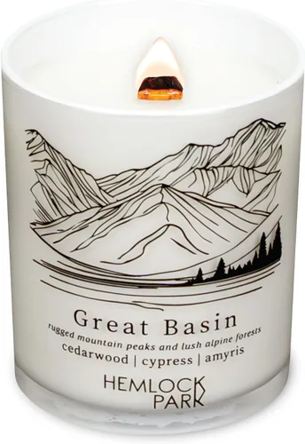 Vista 6 de Hemlock Park Travel Inspired Passport - Vela con mecha de madera agrietada hecha a mano con cera de coco natural a base de plantas