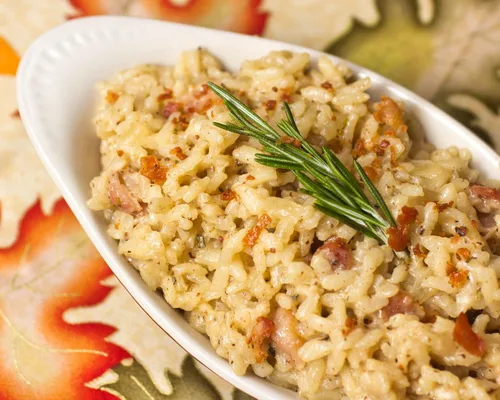 Vista 4 de Alessi Autentico, Risotto Sazonado Premium, Arroz Arborio Italiano, Fácil de Preparar, 8 oz (Milanesa, Paquete de 6)