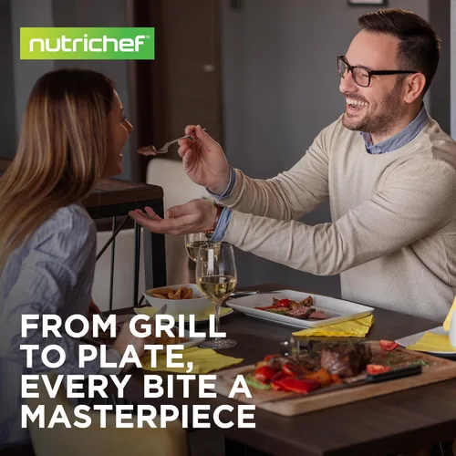 Vista 7 de NutriChef Sartén de Parrilla Cuadrada Antiadherente de 11" - Estrías Altas, Anodizado Duro, Plancha para Estufa, Asas Fuertes, Apta para Lavavajillas