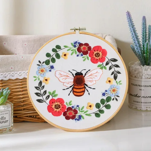 Vista 6 de Santune - Kit de bordado de abeja para principiantes, kits de bordado a mano con patrones de animales e instrucciones
