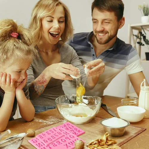 Vista 4 de YGAOHF Moldes de chocolate con letras, moldes de letras para chocolate, molde de silicona del alfabeto, 3 moldes de silicona para chocolate