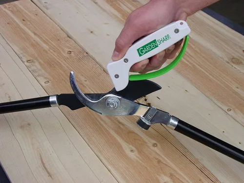 Vista 3 de AccuSharp - Afilador para cuchillos, herramientas de jardín, tijeras, hachas y más