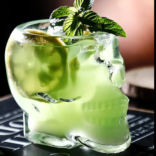 Vista 2 de 6 vasos de vino de cristal de calavera de 11.8 fl oz, divertidos vasos grandes para beber bebidas espirituosas de vodka, decoraciones de Halloween