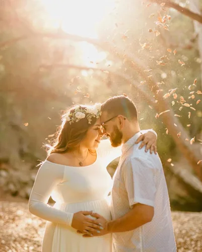 Vista 4 de Vividsun - Corona floral para el pelo diseño floral festivales bodas