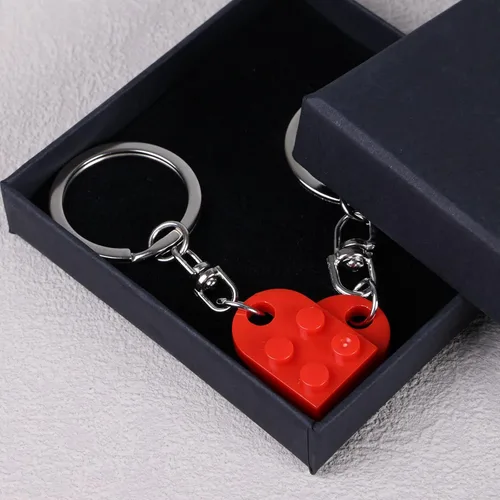 Vista 6 de Heart Keychain Set for Couples, Brick Heart Keychain for Boyfriend Girlfriend, 2 Pcs Matching Heart Colorful Keychains.