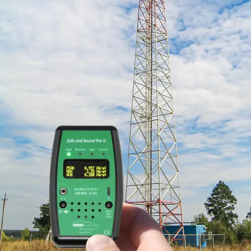 Vista 9 de Medidor de radiofrecuencia seguro y sonoro PRO II 200MHz - 8GHz