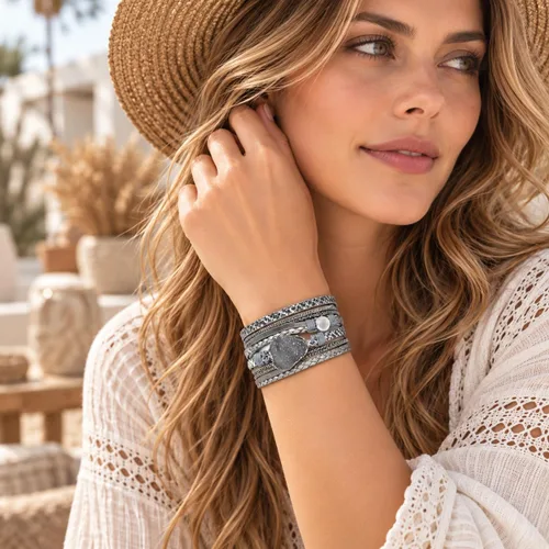 Vista 3 de Artilady Leather Wrap Bracelet for Women, Pearl Beaded Bangle Stack Jewelry Negro