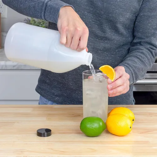 Vista 9 de Cornucopia Brands Jarra de plástico de medio galón con bomba; botella de 64 onzas/2 cuartos de galón con loción y bomba de líquido superior